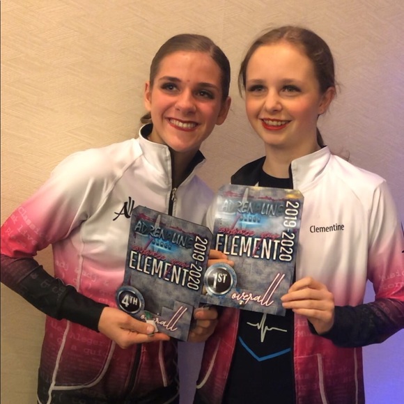 Meet your Posher, Alexis - Picture 2 of 4